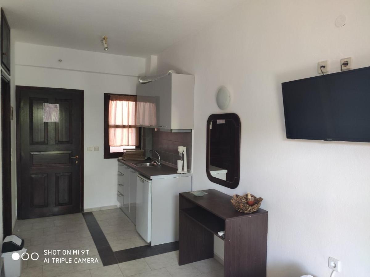 Elsa Apartments Pefkochori Extérieur photo