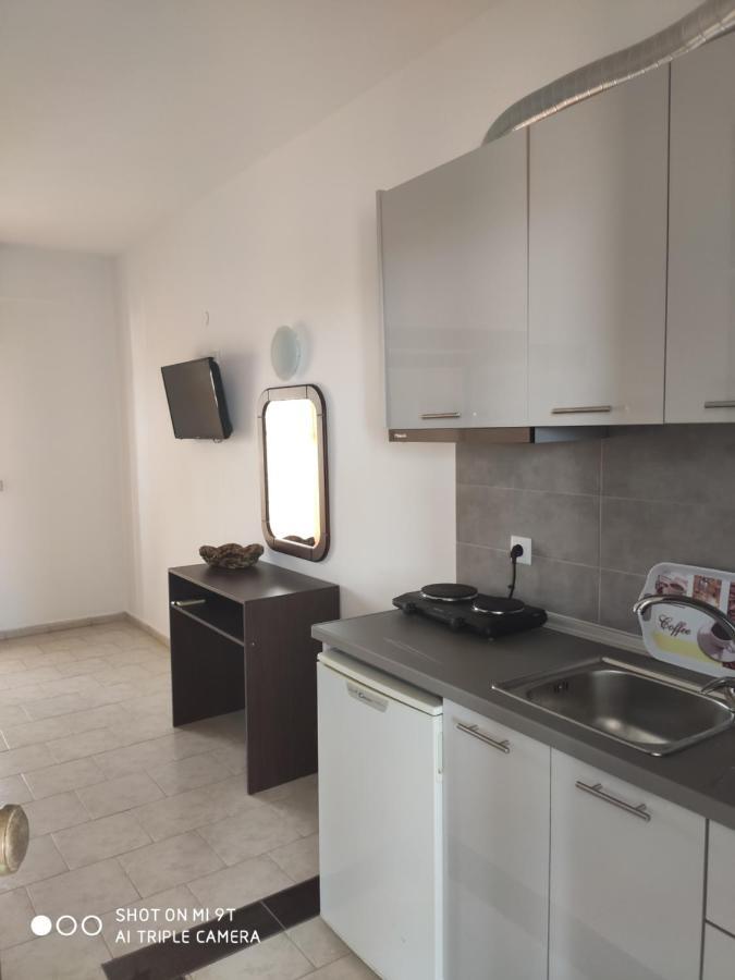 Elsa Apartments Pefkochori Extérieur photo